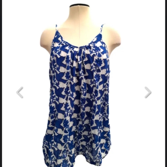 2/$10 Boho top with crocheted birds - Picture 7 of 8